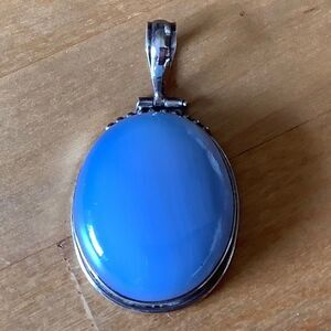 NWOT 𝅺sterling SILVER 925 BLUE CHALCEDON OVAL LARGE PENDANT​